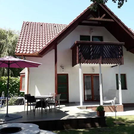 Beatrix Ueduelohaz * Balatonberény